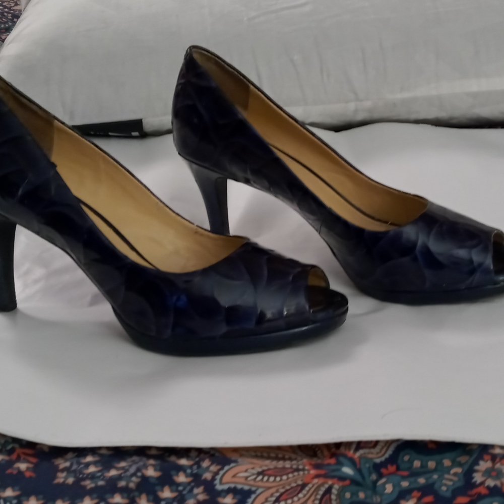 Women's heels